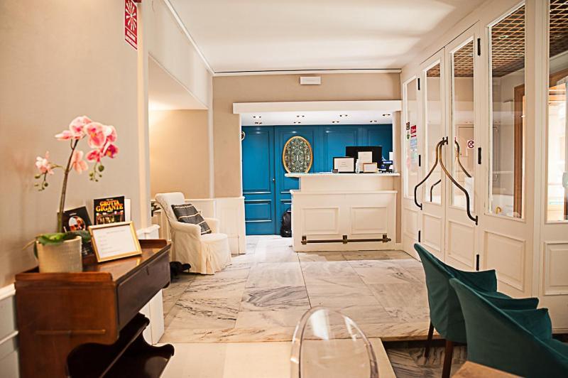 Hotel Bristol ตรีเอสเต ภายนอก รูปภาพ